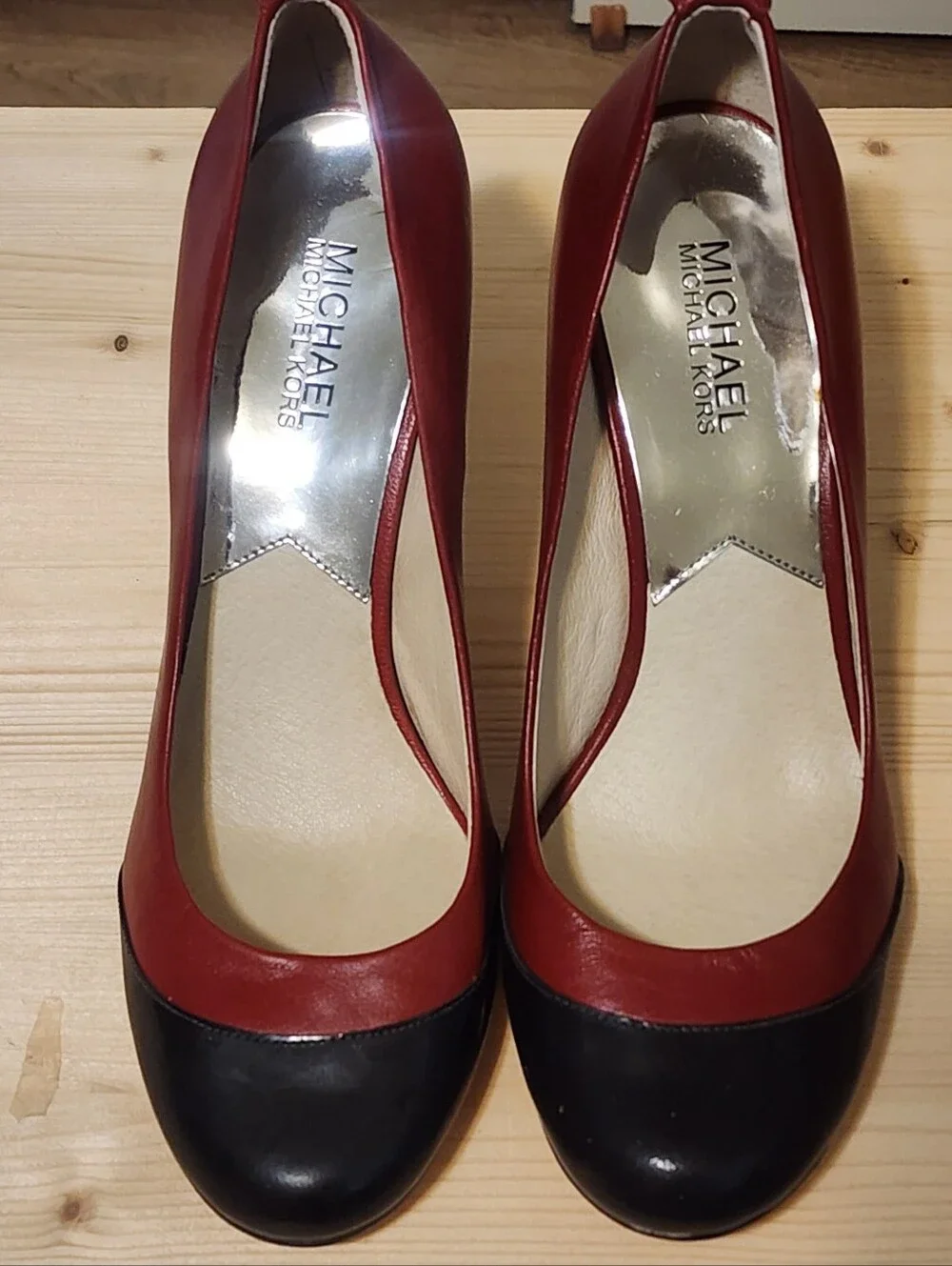 Michael Kors Two-Tone Red and Black Leather Pumps